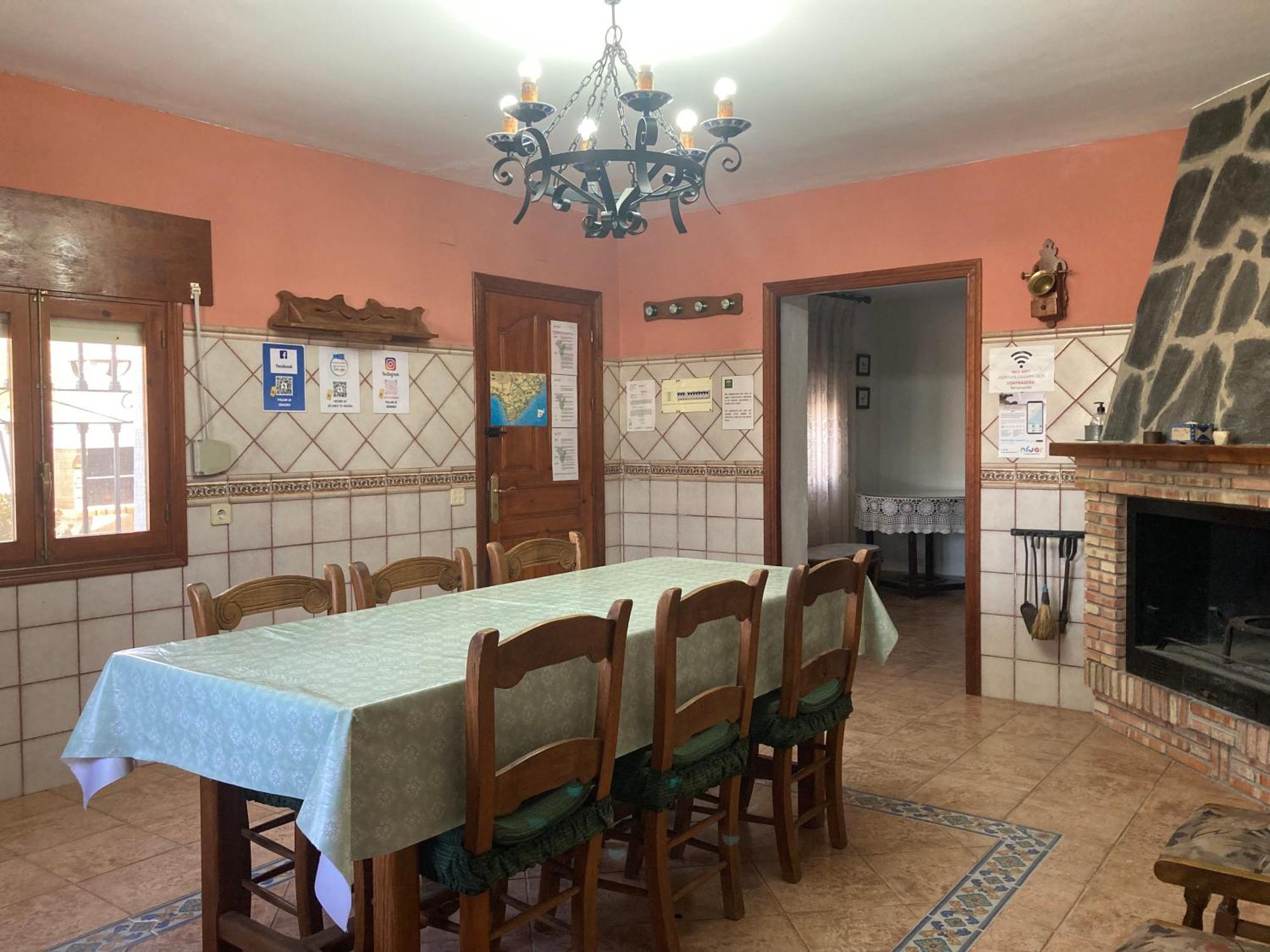 Cortijo Los Garridos - 8 Huespedes Fernan Perez 外观 照片